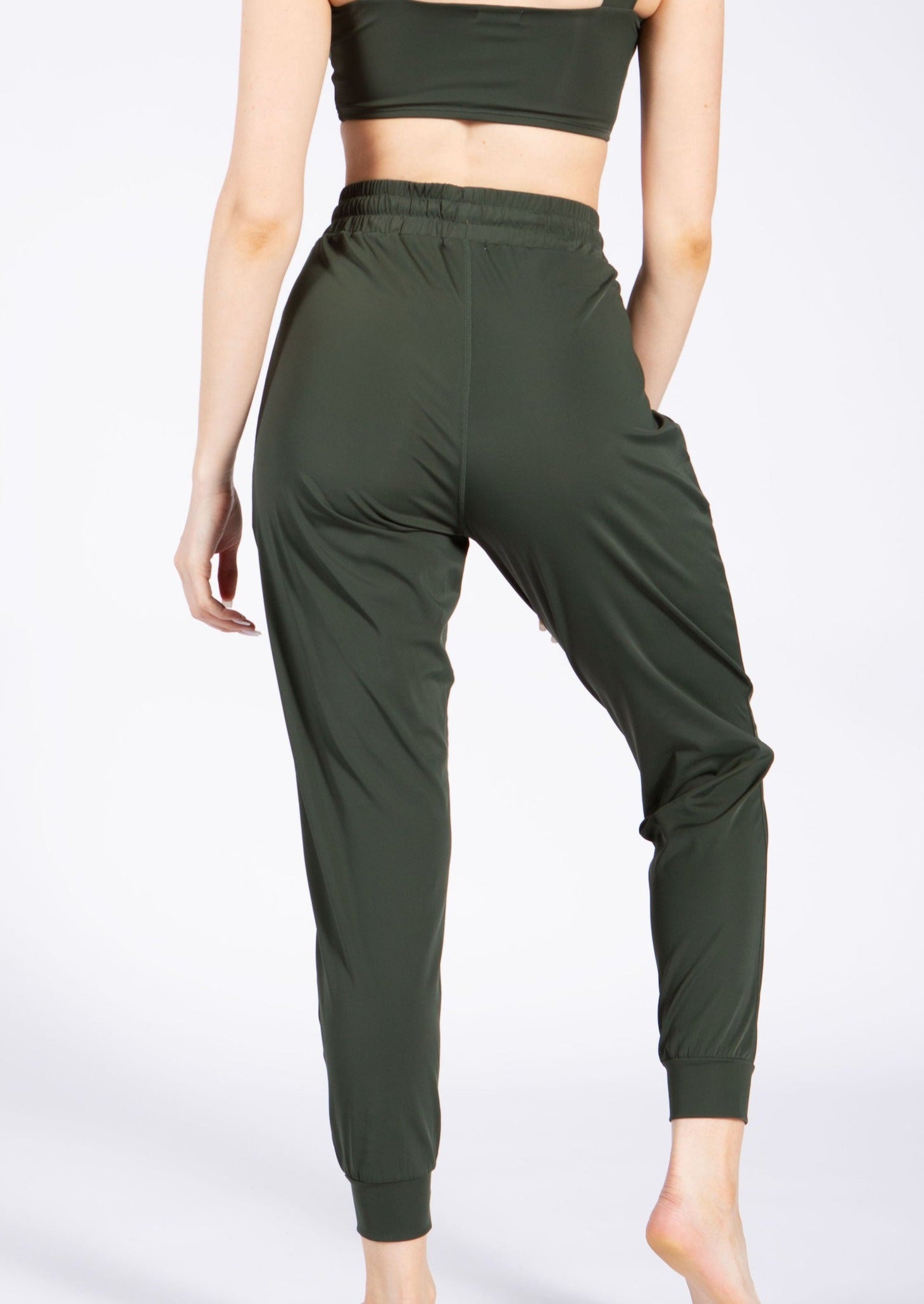 Santa Monica Joggers Hunter Green