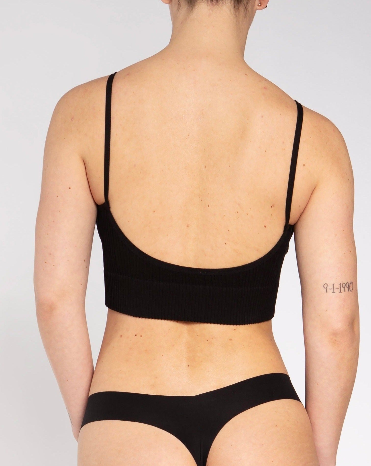 Kuta Open Back Crop Black